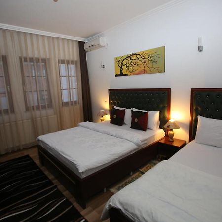 Hotel Venisi Prizren Buitenkant foto
